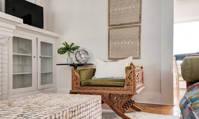 Central Oklahoma City Villa | Vintage Villa| Centrally located | Historic OKC