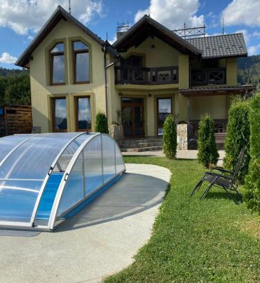 Mykulychyn Cabin | VIP House