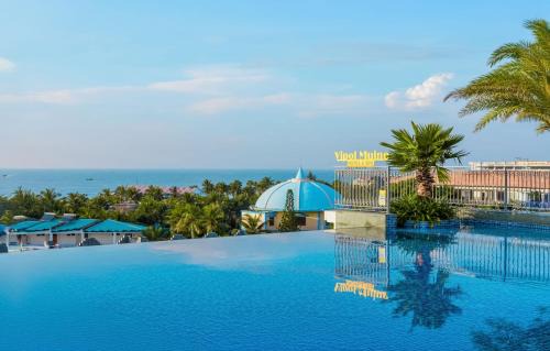 Central Mui Ne Beach Hotel | Vipol Mui Ne Hotel & Spa