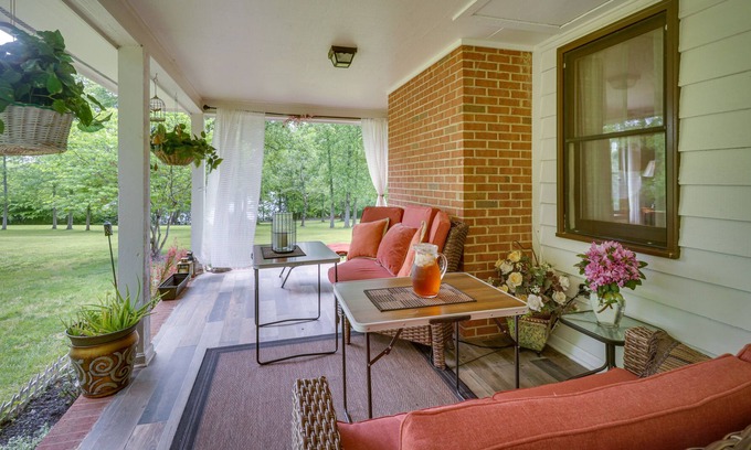 Orange Villa | Virginia Retreat on Lake Orange: Fishing On-Site!