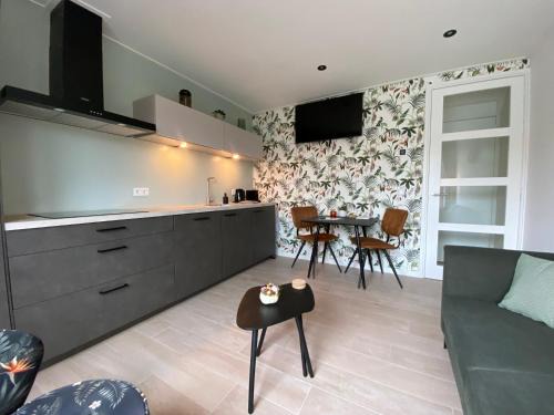 Westkapelle House | Viruly32holiday voor 2 personen en 1 baby