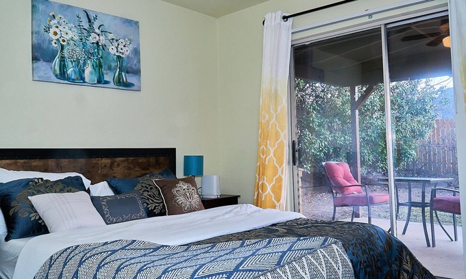 Frisco House | Visit Downtown Frisco Cozy & Relaxing Vacation Home