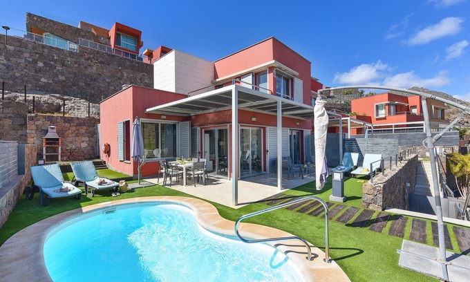 Playa del Ingles Villa | Vista Golf 5 Salobre by VillaGranCanaria