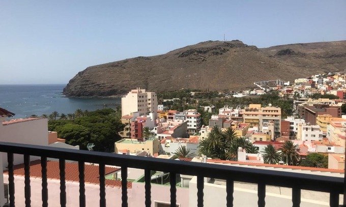 San Sebastian de la Gomera Apartment | Vista al mar y montaña