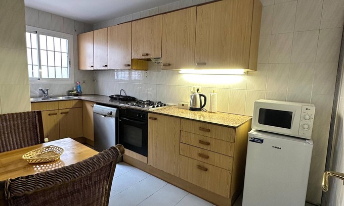 Vallromanes House | Vista Alegre Rest House 8 Person