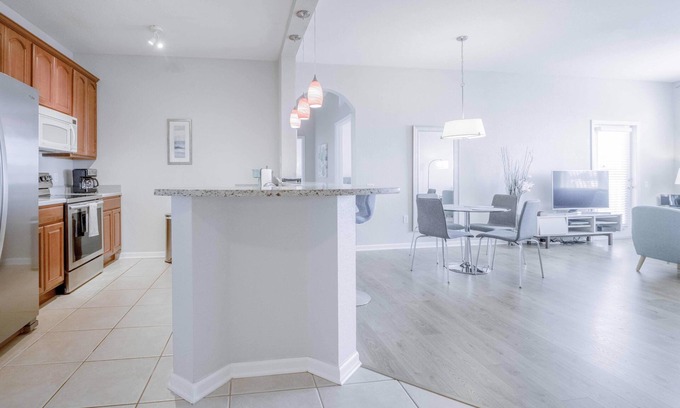 Florida Central Atlantic Coast Condo | Vista Cay Luxury Executive. Walk to Epic Universe and the OCCC