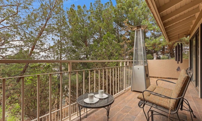 Thunderbird House | Vista Hermosa Retreat