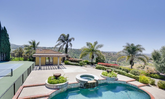 Bonsall Villa | Vista Home w/Private Pool & Expansive Views!