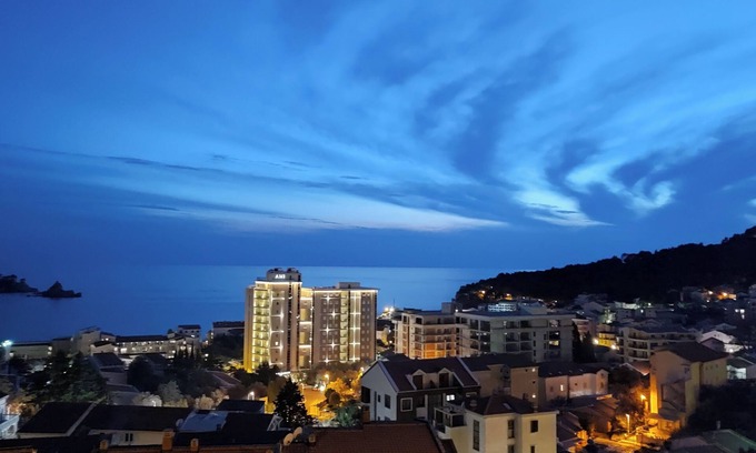 Petrovac Apartment | Vista Sea Apartment:Your peaceful and private getaway with breathtaking sea view