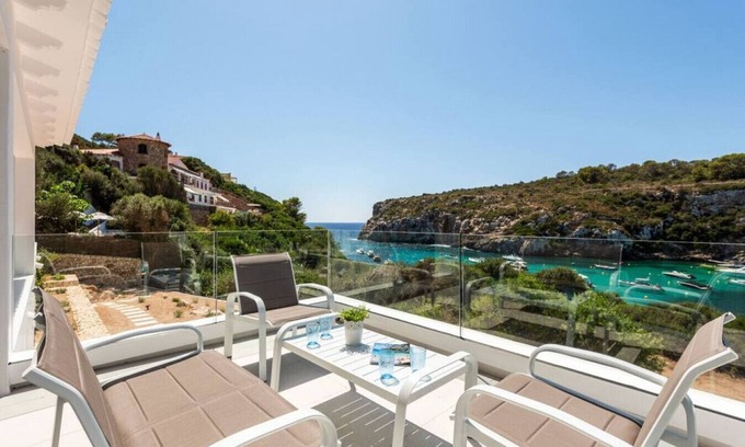 Es Canutells House | Vista Turquesa, a piece of heaven