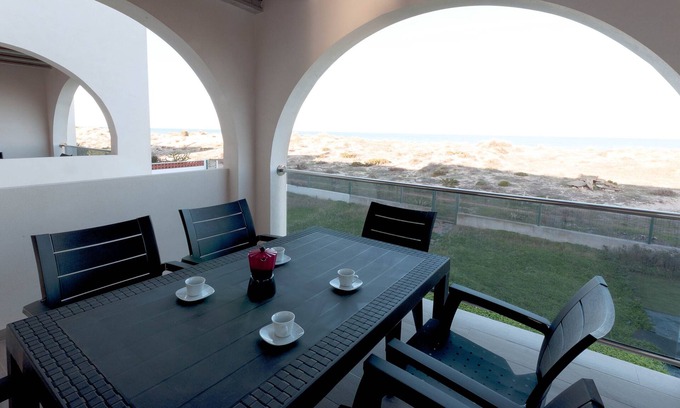 Molinell House | VISTAMAR 1 - Fantastic house with terrace and next to the sand of the beach La Devesa, in