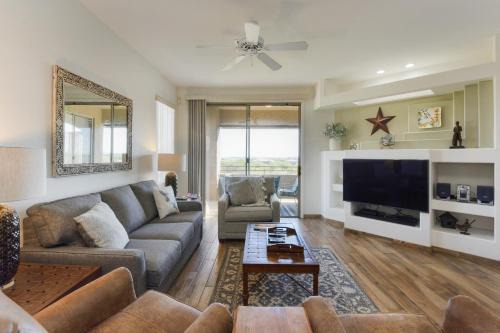 Rancho Vistoso Apartment | Vistoso Casitas Golf II #210B