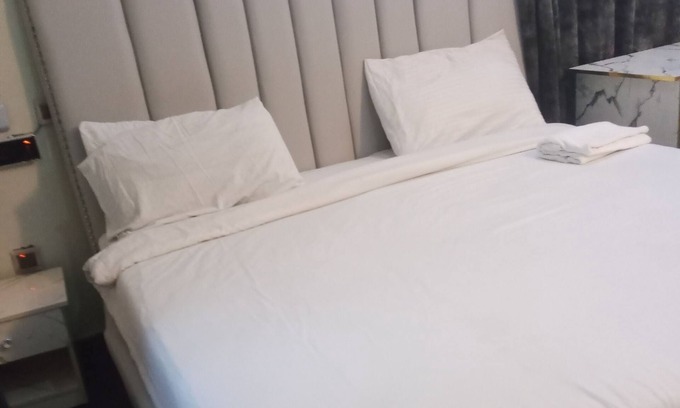 Agege House | Vitaluxury is a secured apartment with 5min drive to airport with 2hrs power s