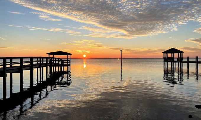 Carolina Dunes House | Vitamin Bay, Duck NC - Soundfront, private pool & hot tub