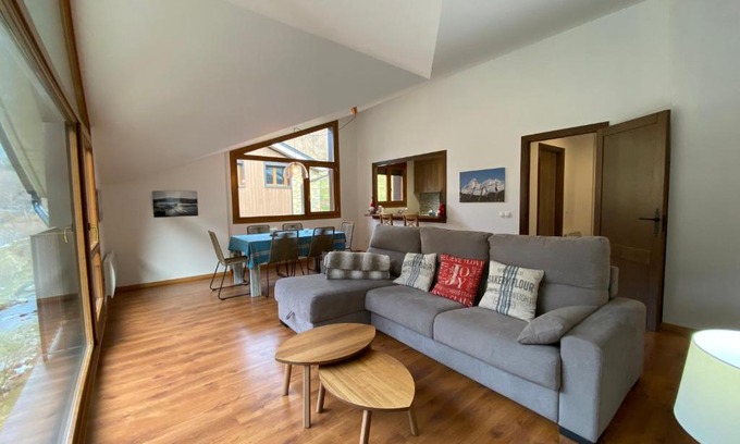 Llorts Apartment | Vitivola Els Esquiadors de Llorts