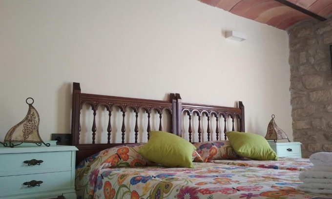 Aguilar de Codes House | VITORETXEA casa rural AGUILAR DE CODES