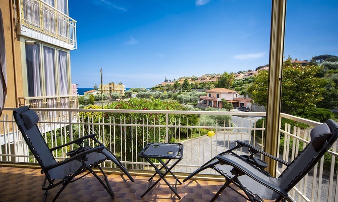 Pantai Apartment | Vittoria's house with private covered parking with partial sea view