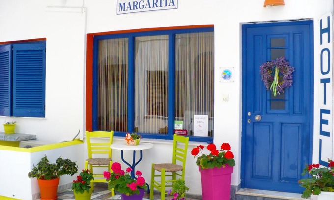Paros Hotel | Viva Margarita