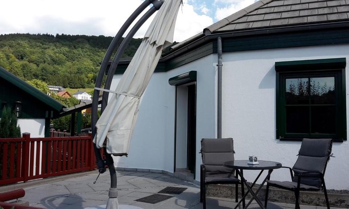 Einruhr House | VivaNatura Eifelferienhaus