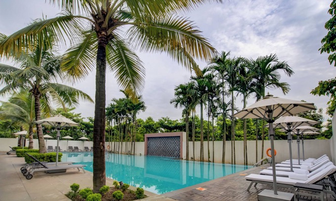 Khanapara Hotel | Vivanta Guwahati