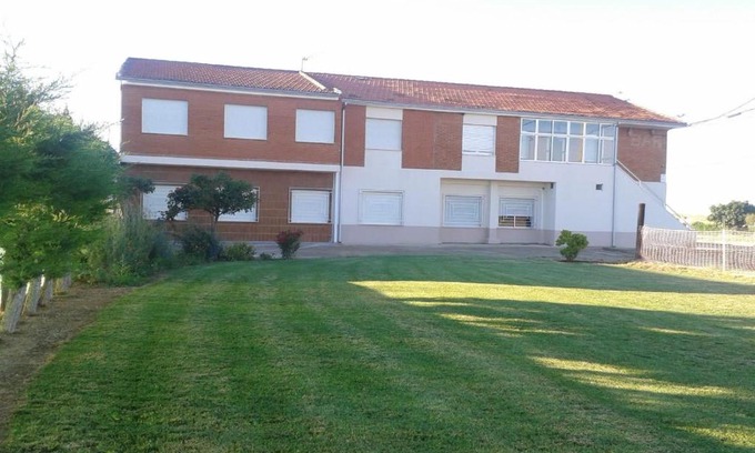 Montamarta House | Vivienda Turística El Asturiano
