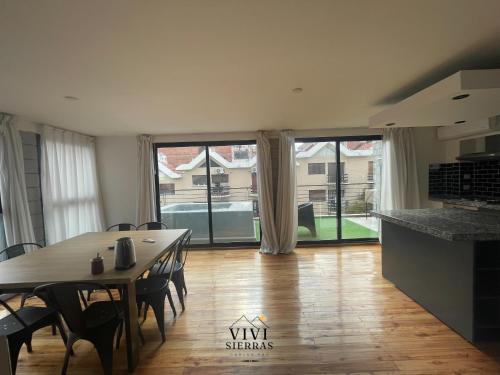 Villa Carlos Paz House | Vivisierras, Duplex a estrenar con pileta privada centro Villa Carlos Paz, 3 dormitorios, 2 baños, vista
