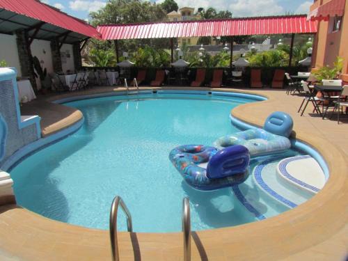 Port-au-Prince Hotel | Vivy Hill's Hotel