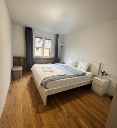 Kloten House | VK - H - Zürich Airport - Luxury - Homestay - Haldenstrasse - Kloten