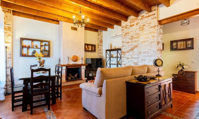 Villamanrique de la Condesa Apartment | vll Quality rural housing at the gates of Doñana