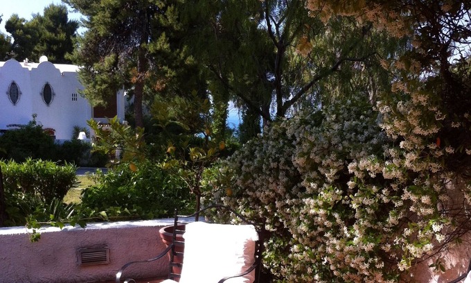 Peschici Villa | vlla bay of the trabucchi