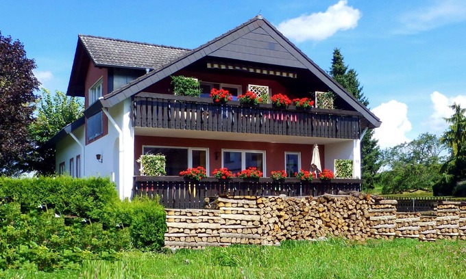 Friesenheim Apartment | Vogesenblick by Interhome
