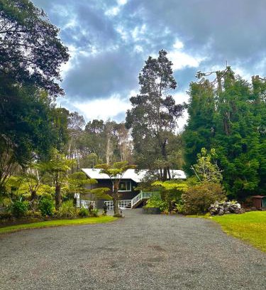 Volcano House | Volcano Hideaway Cabin as seen on HGTV