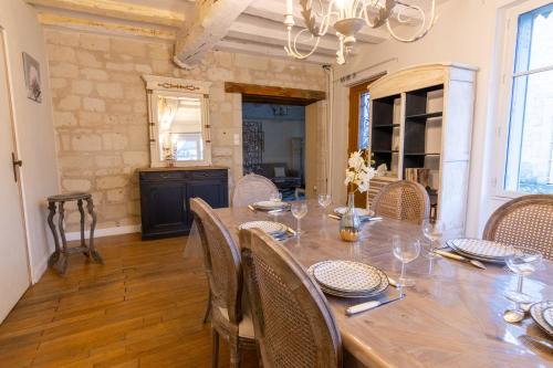 Candes-Saint-Martin House | Voyage en Confluence - Candes St Martin