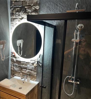 Hruba Vrbka House | Vrbecká restaurace- penzion 1