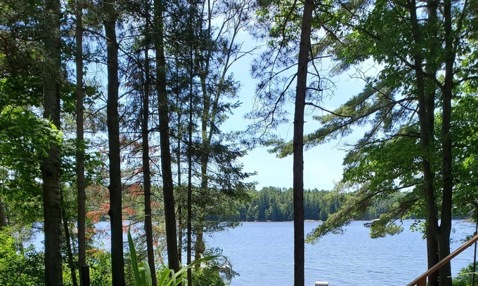 Carling Cottage | Vrbo Property