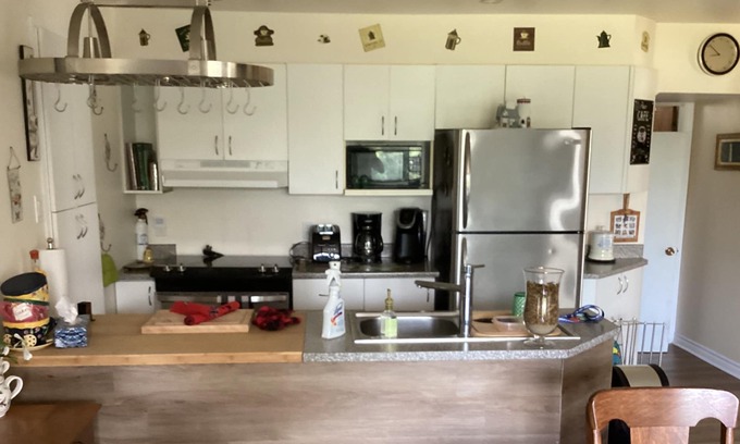 Crabtree Apartment | Vrbo Property