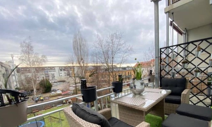 Neulindenau Apartment | Vrbo Property