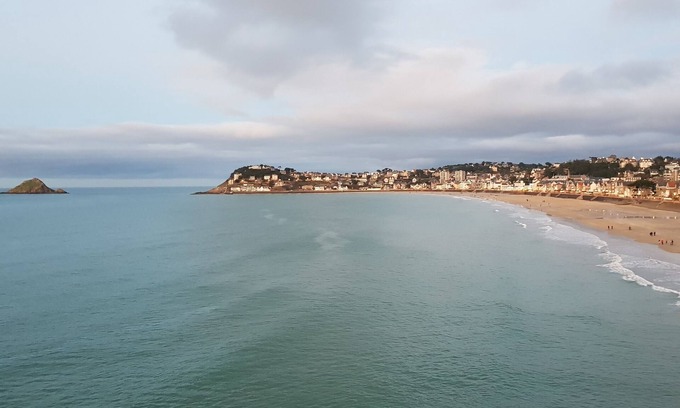 Planguenoual House | Vrbo Property