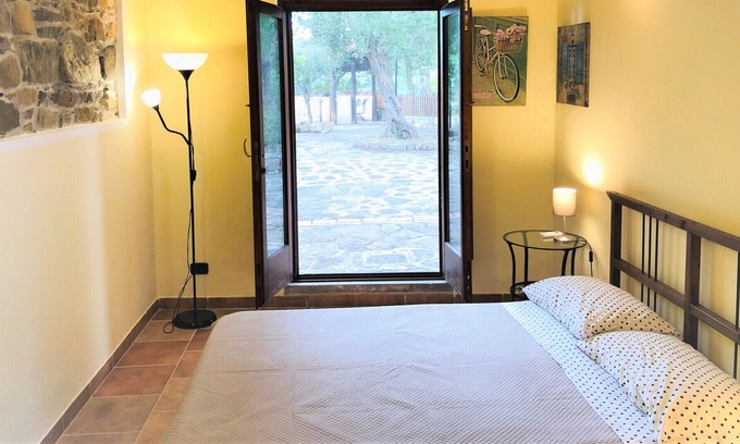 Gioi Bed & Breakfast | Vrbo Property