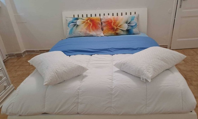 Barriera Vecchia-San Giacomo Apartment | Vrbo Property