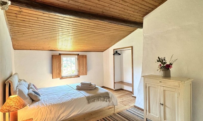 Reveladas Cottage | Vrbo Property