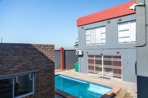 Brackenfell Villa | Vredekloof Views