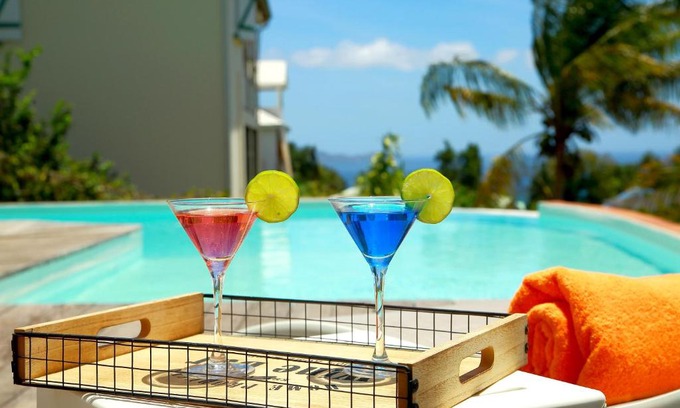 Trois-Rivieres House | Vue Mer à Balatana Plage Proche, Piscine au Sel