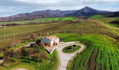 Monticchio Sgarroni House | Vulcano Monticchio
