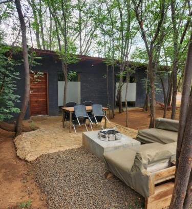 Hartbeespoort Ski Chalet | Vulture's View 1