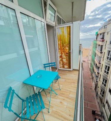 Las Palmas de Gran Canaria Apartment | VV 502 Vista Mar con Balcón