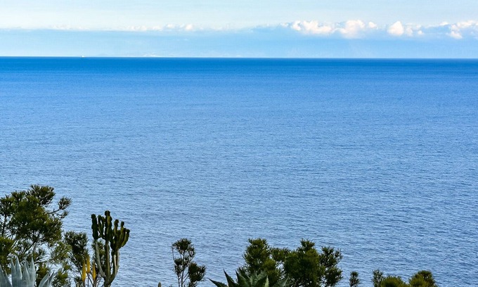 Santa Cruz de Tenerife House | Vvda. Vistamar Vacation. Apartment overlooking terrace with sea views. Wifi.