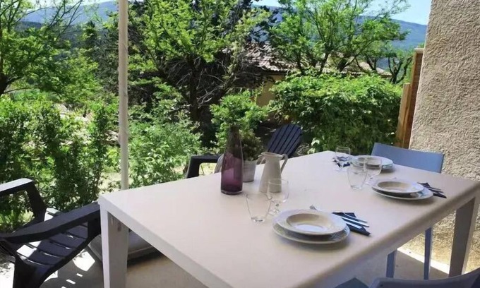 Lagrand Apartment | VVF Haute Provence * - 2 Room Cottage 5 People 1 Baby Calade