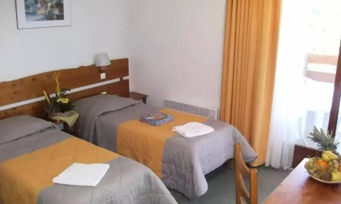 Premanon Apartment | VVF Jura Les Rousses * - 2 Room Apartment 5 People 1 baby
