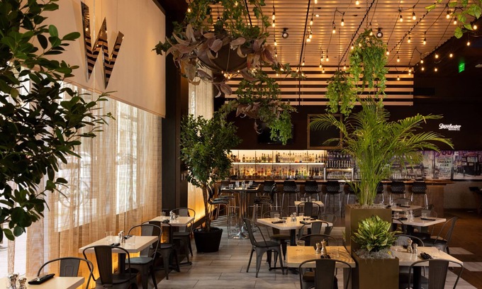 Theatre District Hotel | W Boston, a Marriott Hotel